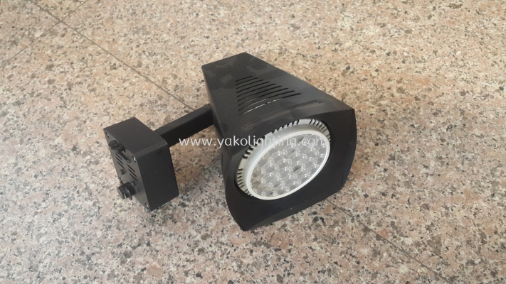 5120 WH & BK, PAR30 TRACK LIGHT