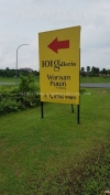 DIRECTIONAL SIGNBOARD