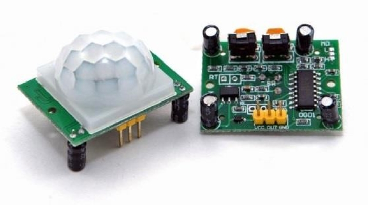 PIR Motion Sensor Module HC-SR501 w/ Adjustable Delay Time & Output Signal