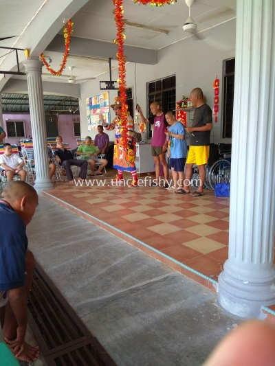 A community care charity project at Persatuan Kebajikan Orang-Orang Istimewa Kempas by V Power Generation,  Fanpekka Aeon Tebrau & Uncle Fishy Entertainment 