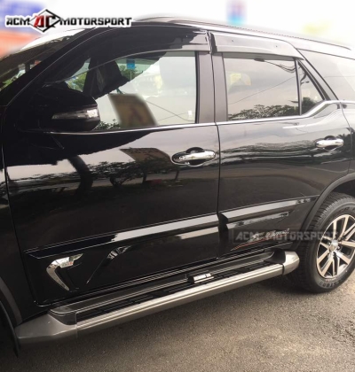 toyota fortuner 2017 running board