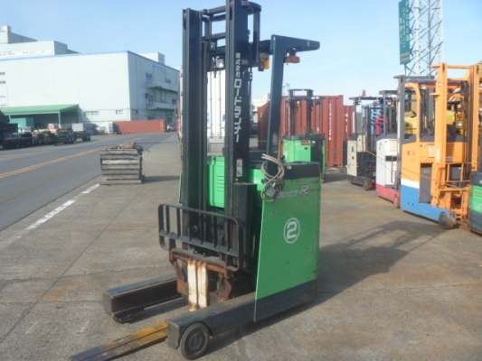 Battery Reach Truck 1.3 Tonne 4000mm Lifting Height