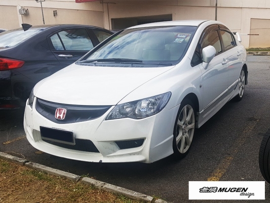 HONDA CIVIC 2006 - 2012 (FD) = MUGEN DOOR VISOR