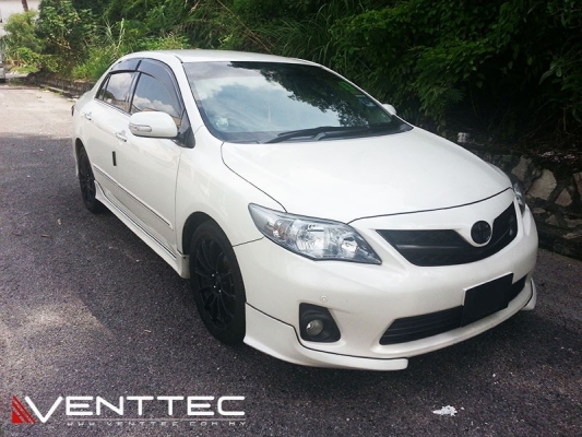 TOYOTA ALTIS / COROLLA 2007 - 2013 = VENTTEC DOOR VISOR