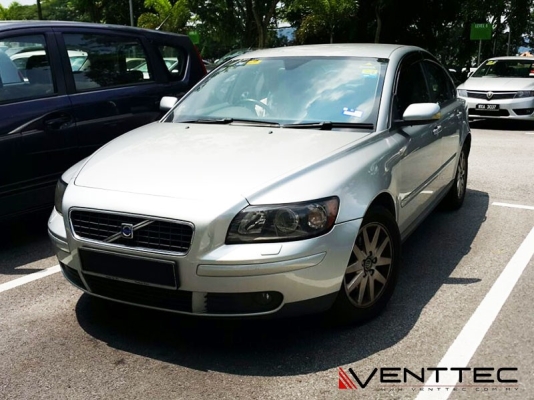 VOLVO S40 SEDAN 04Y-12Y = VENTTEC DOOR VISOR