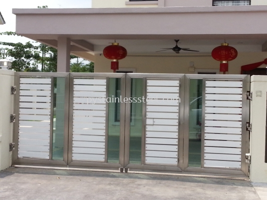 Stainless Steel Folding Gate with Aluminium Wood & Glass