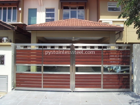 Stainless Steel Swing Gate with Aluminium Wood & Glass