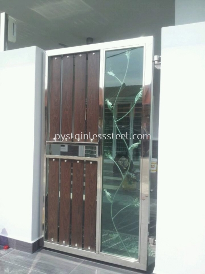 Stainless Steel with Aluminium Wood & Glass Side Door