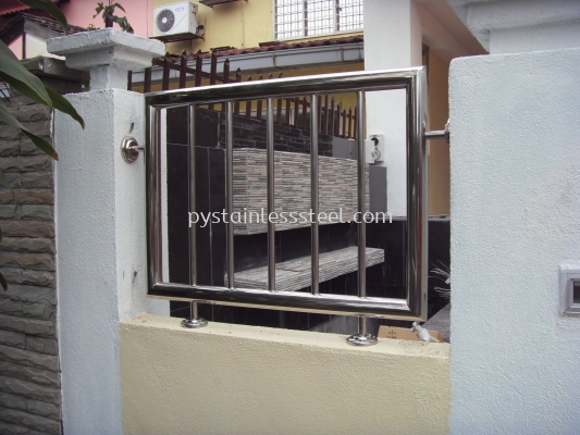 Stainless Steel Fencing Door