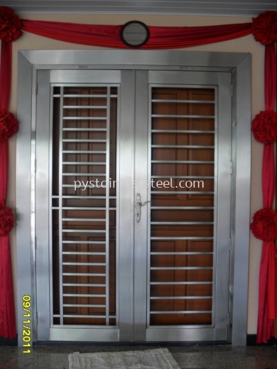 Stainless Steel Swing Door