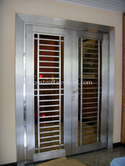 Stainless Steel Swing Door