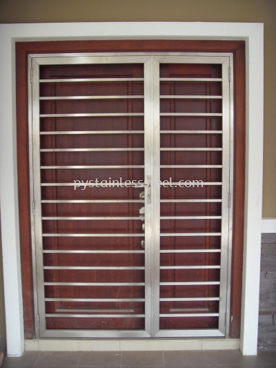 Stainless Steel Swing Door