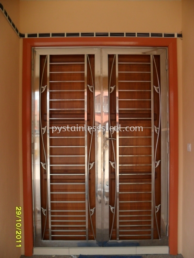 Stainless Steel Swing Door