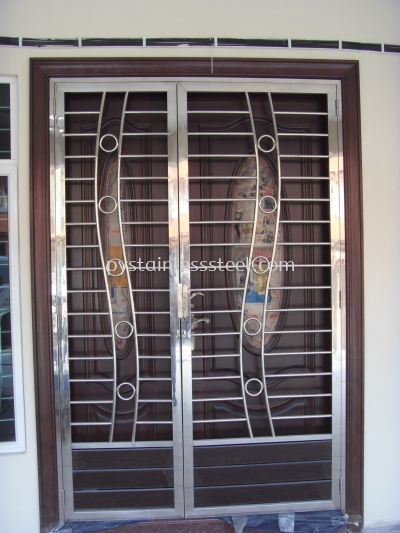 Stainless Steel with Aluminium Wood Swing Door