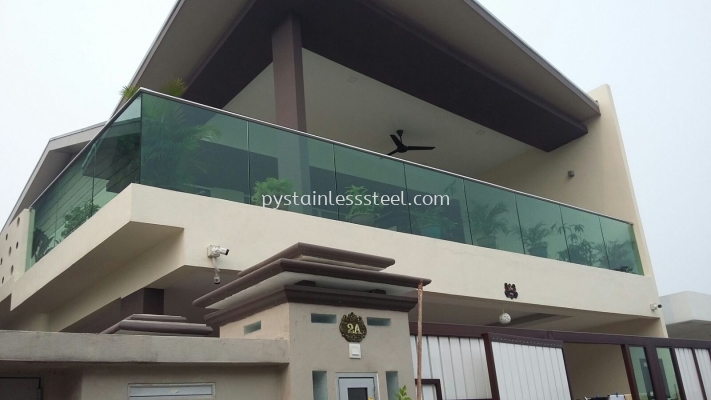 Stainless Steel Balcony Handrail With Glass