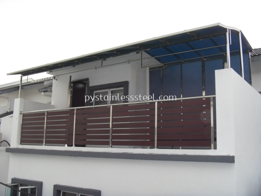 Stainless Steel Balcony Handrail With Aluminium Wood