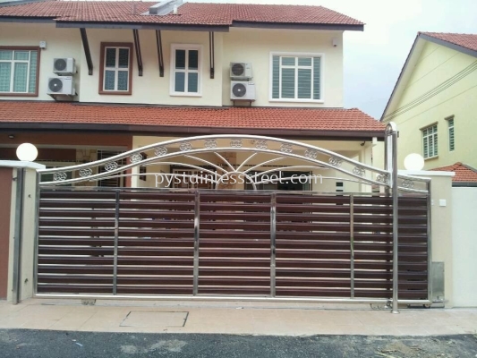 Stainless Steel Sliding Gate with Aluminium Wood