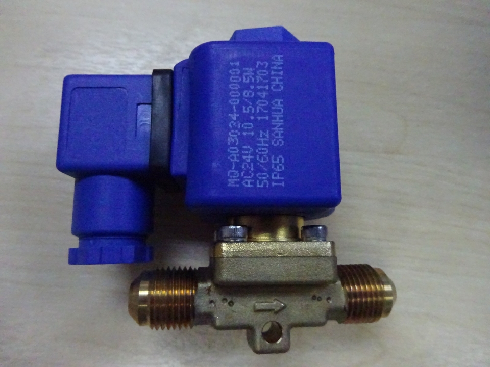 SANHUA SOLENOID VALVE BODY & SOLENOID COIL