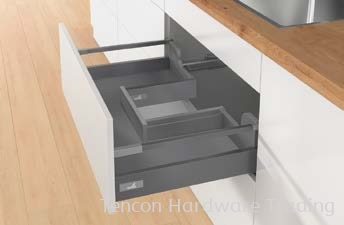 Pot-and-Pan Drawer with Bottom Cutout, Height 144mm