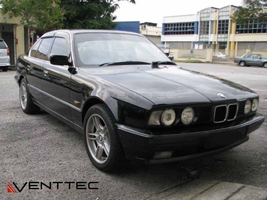 BMW 5-SERIES E34 venttec door visor