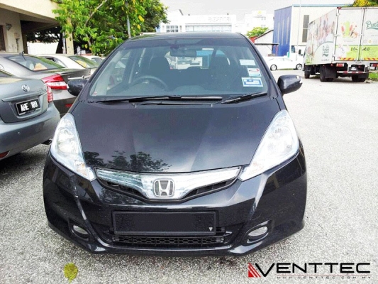 HONDA JAZZ / FIT (3 = 75MM) venttec door visor