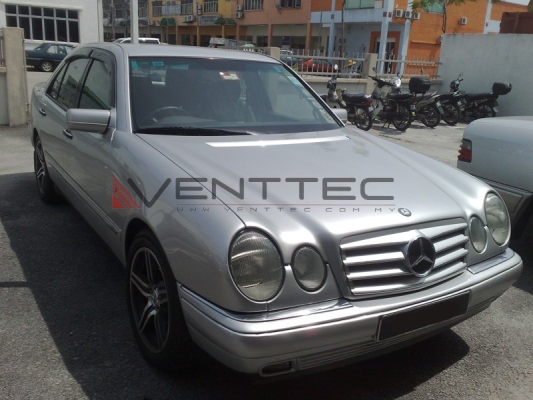 MERCEDES E-CLASS W210 SEDAN VENTTEC DOOR VISOR