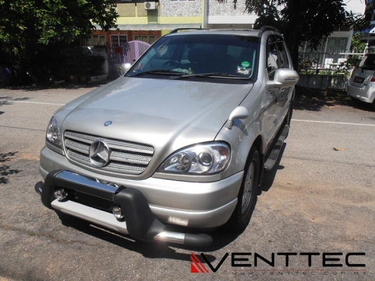 MERCEDES M-CLASS W163 VENTTEC DOOR VISOR