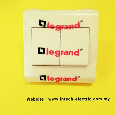 LEGRAND BELANKO 617015 2GANG PUSH BUTTONSWITCH 