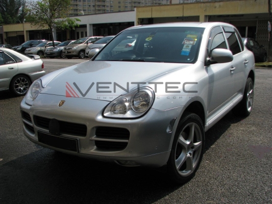 PORSCHE CAYENNE (9PA) VENTTEC DOOR VISOR