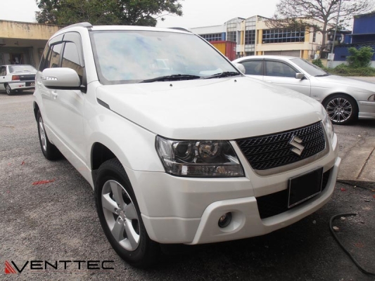 SUZUKI GRAND VITARA / NOMADE VENTTEC DOOR VISOR