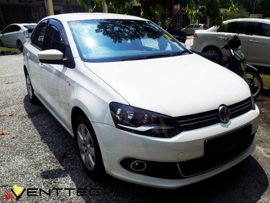 VOLKSWAGEN POLO / VENTO SEDAN (MK5) venttec door visor