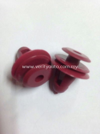 HONDA SM4/SV4 G2-4611 DOOR BOARD CLIP (RED)