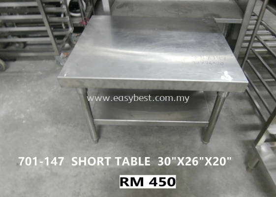 USED : 701-147 SHORT TABLE RM450