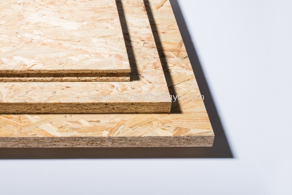 ORIENTED STRAND BOARD (OSB) 9MM (T) X 4' (W) X 8' (L) "SUPERFINISH"