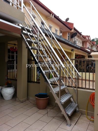 Stainless Steel Staircase Handrail