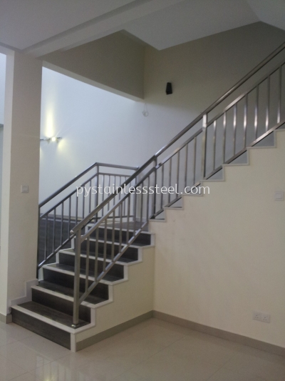 Stainless Steel Staircase Handrail