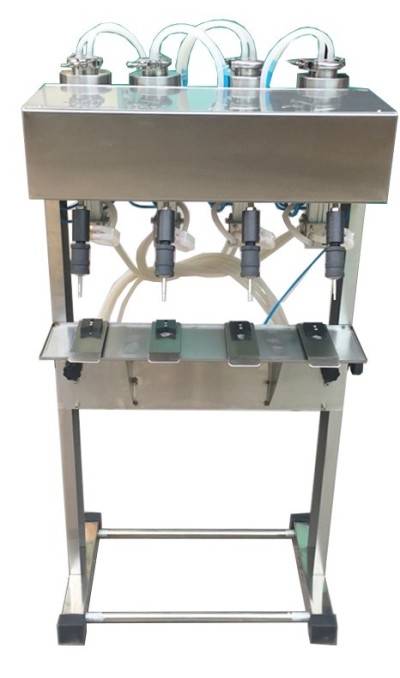 4 NOZZLES LIQUID FILLING MACHINE