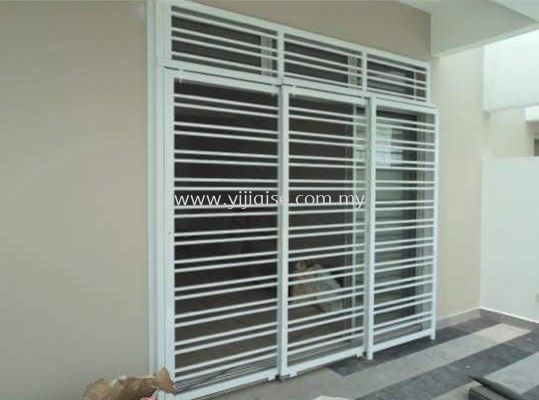 Sliding Door