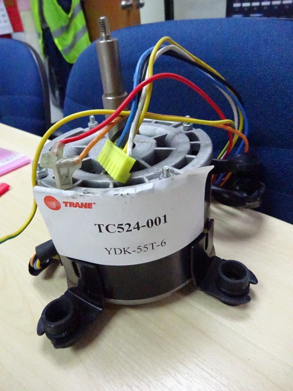 TRANE YDK-55T-6 55W (W/O 3UF CAP.) CEILING CASSETTE FAN MOTOR (MCC518ZBOOOB)