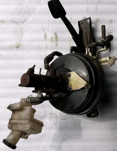 MAZDA T5000 BRAKE BOOSTER