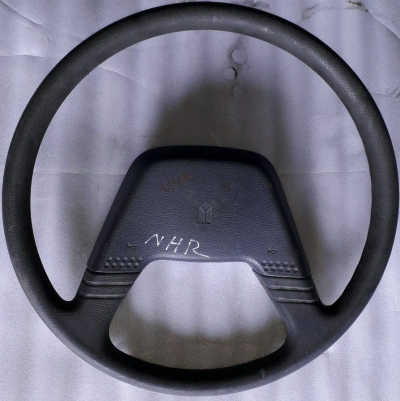 ISUZU NHR/NPR59 STEERING WHEEL