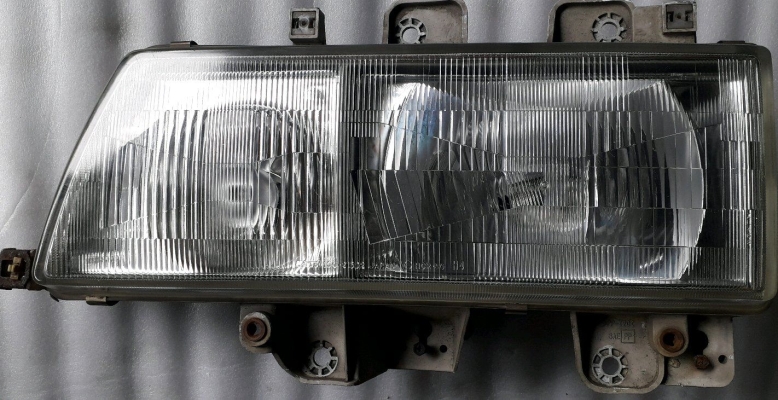 ISUZU NPR71,NPR72,NPR75 HEADLAMP