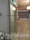 Tempered Glass Swing Door  ֻ