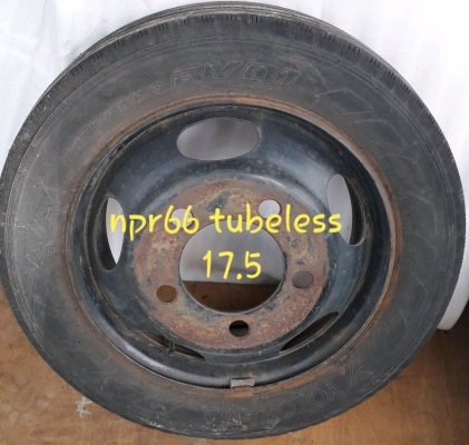 ISUZU NPR66 TUBELESS RIM 17.5