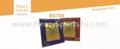 BG704 Plaque & Velvet Box Souvenir Wooden Plaque Souvenir Stand / Plaque Award Trophy, Medal & Plaque