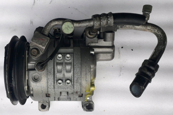 MITSUBISHI YU41 AIRCOND COMPRESSOR (FD46)