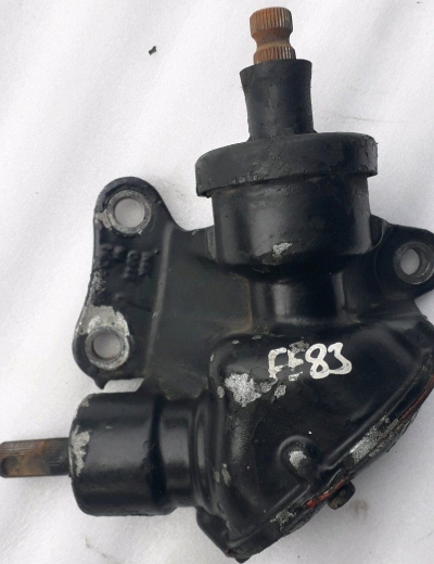 MITSUBISHI FUSO FE83 STEERING BOX  