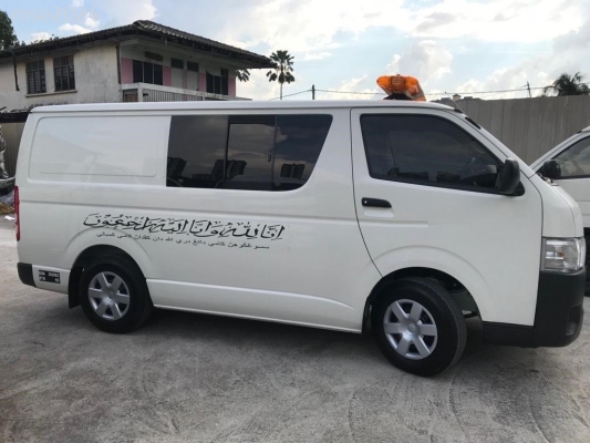 VAN JENAZAH TOYOTA HAICE TERPAKAI