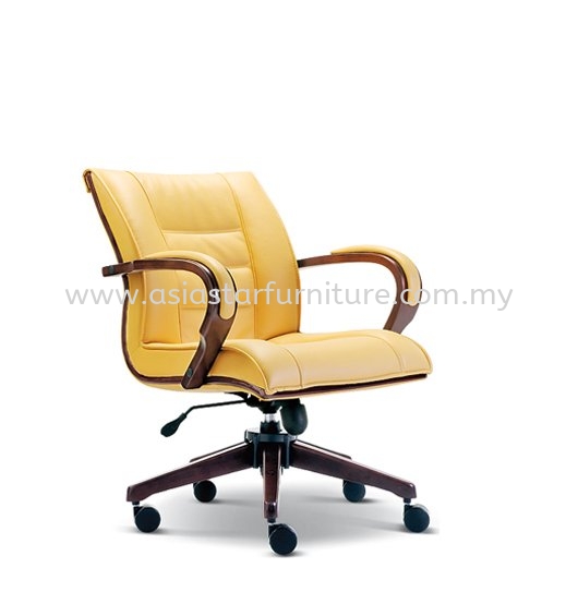 SAB DIRECTOR LOW BACK LEATHER OFFICE CHAIR WITH WOODEN TRIMMING LINE- wooden director office chair tropicana | wooden director office chair mutiara tropicana | wooden director office chair segambut