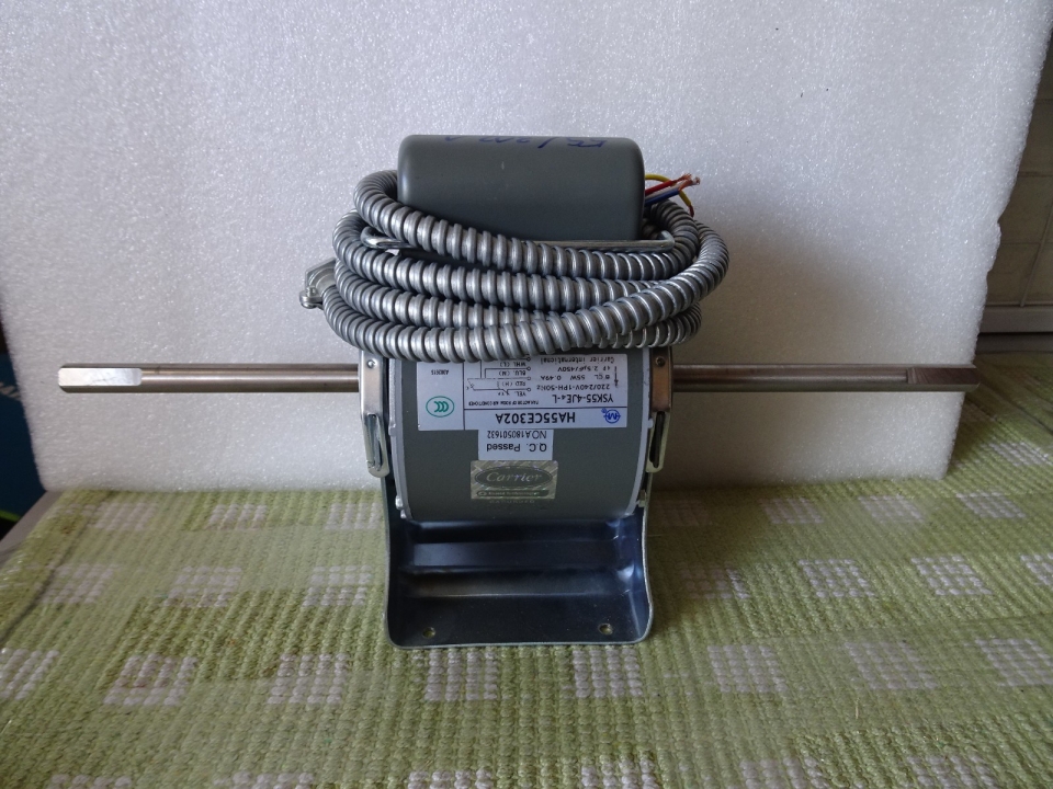 CARRIER YSK55-4JE4-L (HA55CE302A) 55W FAN MOTOR (220V/1PH) C/W CAPACITOR (2.5UF) - (42CET0083)